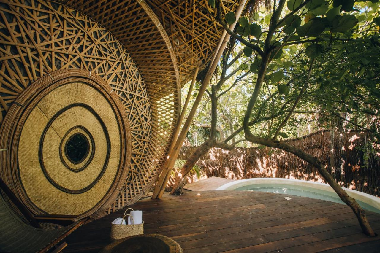 Ikal Tulum Hotel Exterior foto The interior of a Treehouse